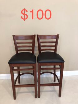 Brand New Solid Wood Mahogany Ladder Back Barstool Chair