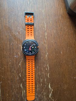 Samsung Galaxy Watch Ultra (2024)