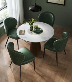 Dining chairs ( Set of 4 )