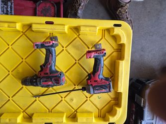 Milwaukee impact and drill set
