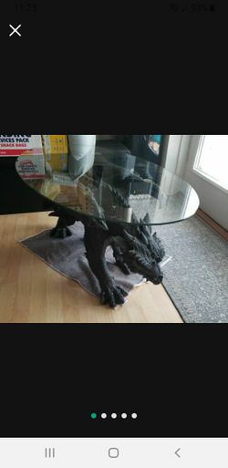 Dragon Table