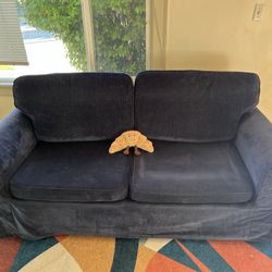 Must Go! Sleeper Couch 