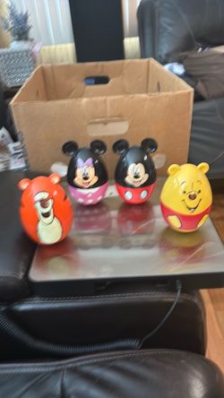 Disney Weibel wobbles