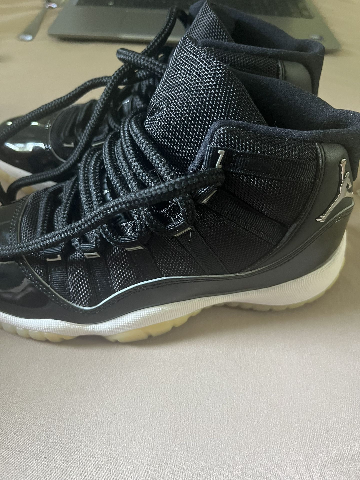 Air Jordan 11 Retro GS ‘Jubilee/ 25th Anniversary’ 4y