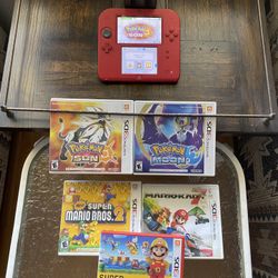 Nintendo 2 Ds + Games