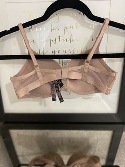 Victoria's Secret Bombshell Plunge Bra for Sale in Orange, CA - OfferUp