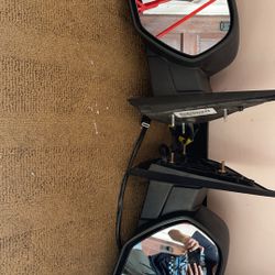 Gmc Sierra side mirrors 2007-2011