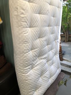 Colchón para sofá cama limpio y en buen estado
