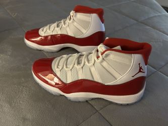 Jordan 11 Retro (Cherry) 2022