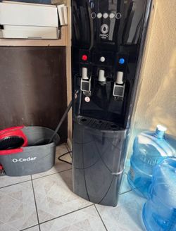 Primo Coffee Maker/Water Cooler
