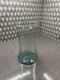 Flower arrangement glass vase