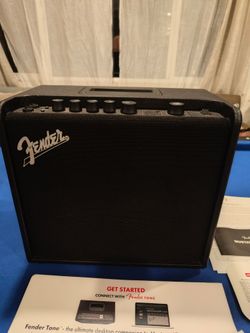 Fender Mustang LT25 Guitar Amplifier