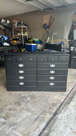 Medium size Media Dresser