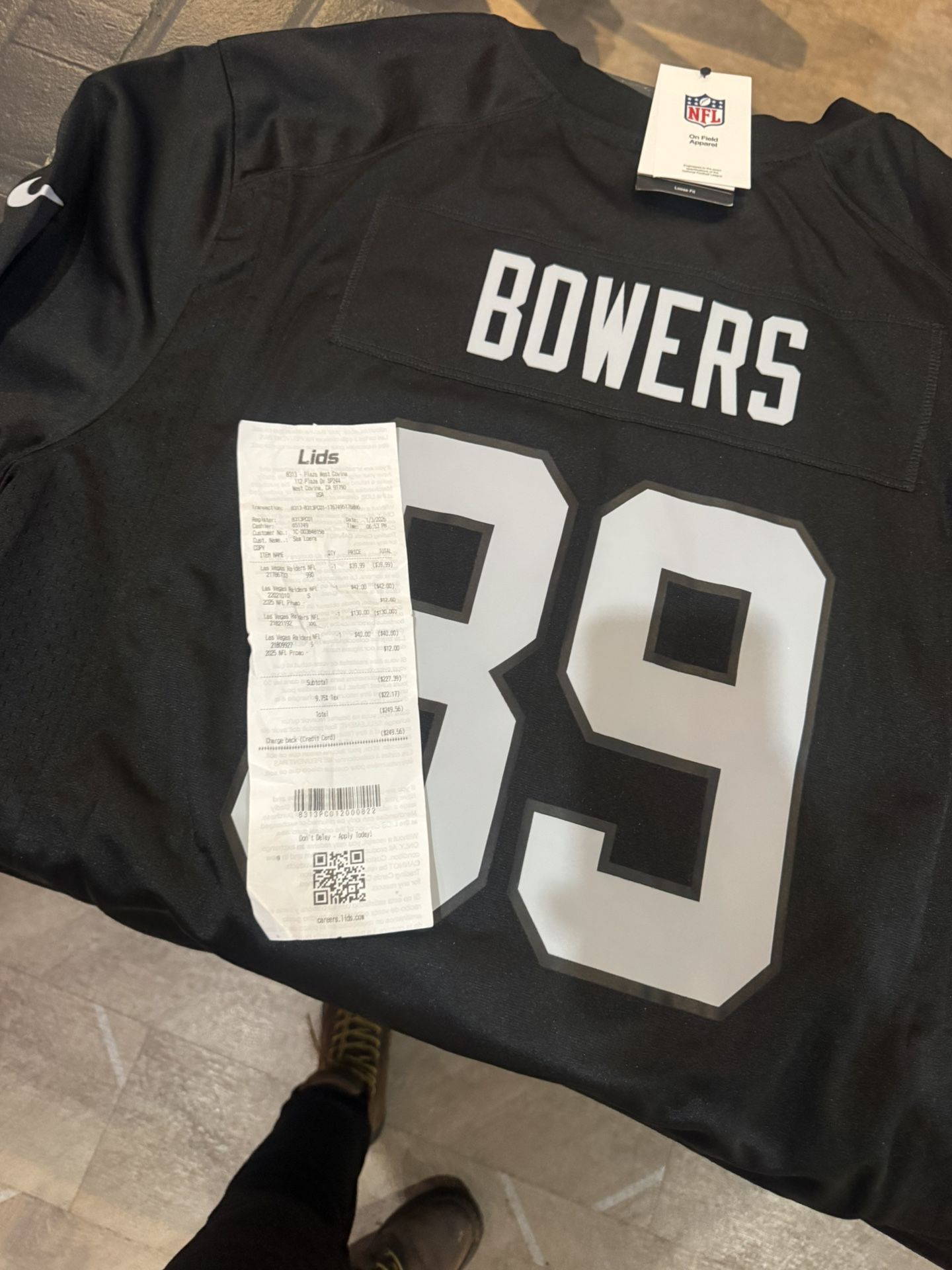 Brand New Raiders Jersey And Women’s Shirt