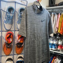 MENS Nike Short Sleeve 