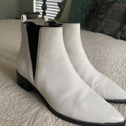 size 8 white boots