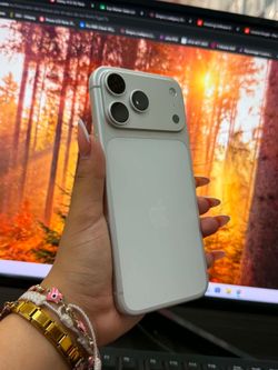 iPhone 17 PRO MAX 256GB UNLOCKED 🔓