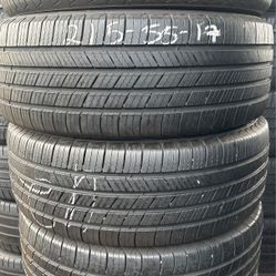 Set Of Tires (4) 215-55-17 Michelin