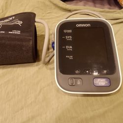 Omron blood pressure monitor. $15.  Pickup in Evergreen Park.