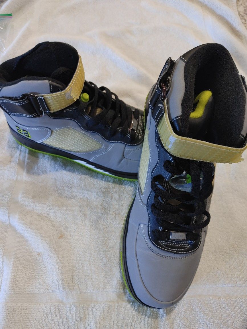 Jordan Fusion Sz. 9.5m. Eur. Sz 4310