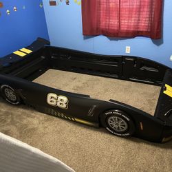 Twin Kids bed - Racing Car