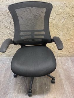 Mid-Back Mesh Ergonomic Office Chair with Flip-Up Arms - Local Delivery for a Fee - See My Items😀