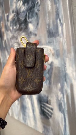 LOUIS VUITTON CELL ACCESSORY
