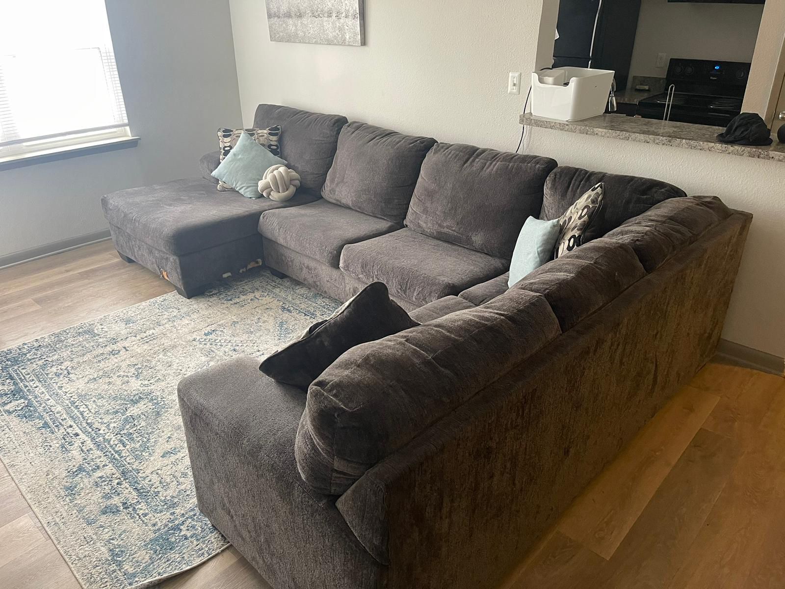 Sectional Couch/ Sofa