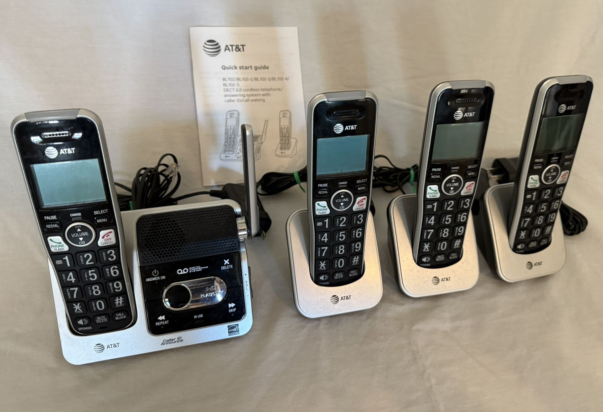 AT&T DECT 6.0 Cordless Answering System w/4 units
