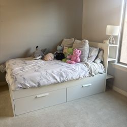  Bedroom Set: Twin Bed with Storage and Dresser