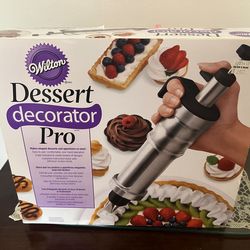 Dessert decorating tool