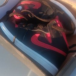Toddler Jordan 1 Mid