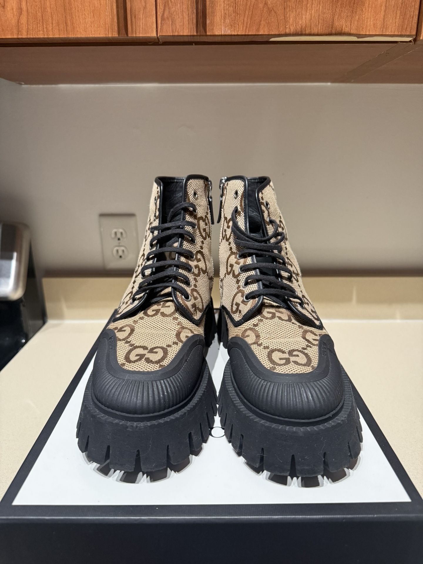 GUCCI: GG PRINT MEN’S BOOTS