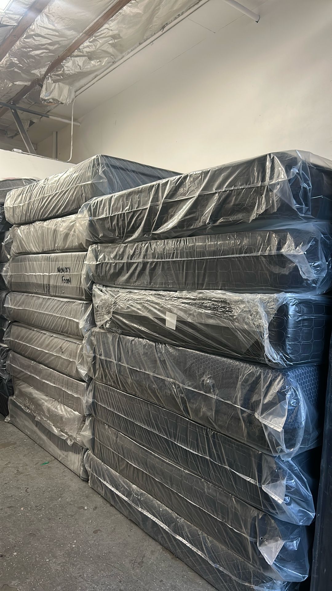 King / Queen / Full / Twin Mattresses With Box Spring Available