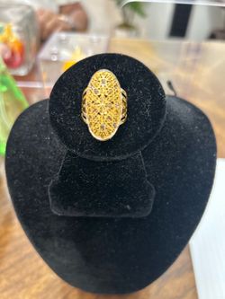 21k ladies ring size 8 pick up only!!