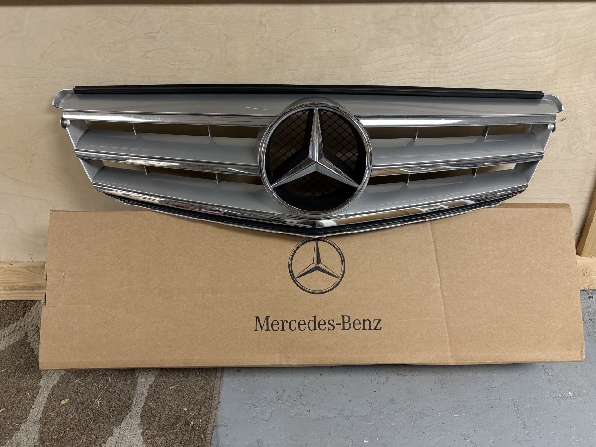 Mercedes Benz Front Grill