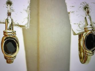 Vineyards 10k white gold sapphire and diamond ladies small hoop ladies earrings