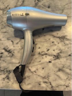 Biosilk Hairdryer