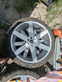 Ford F500 Tires with rims