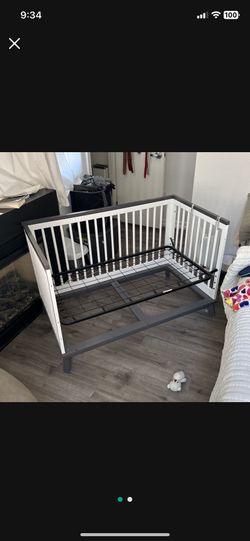 Crib