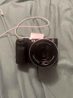 Black 8k photography camera