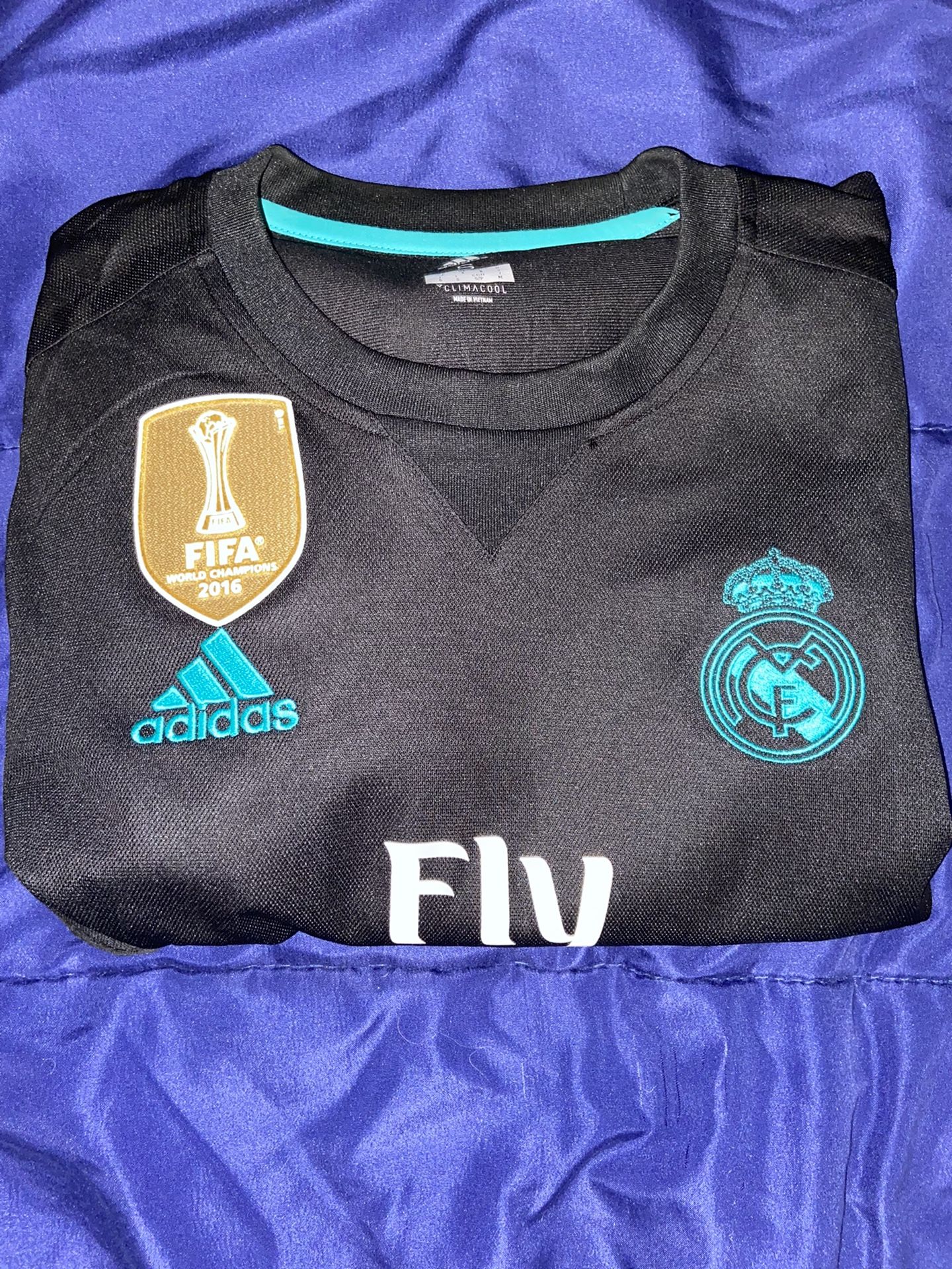 Kids Kit Cristiano Ronaldo #7 Real Madrid White Jersey and Shorts Adidas  for Sale in Miami, FL - OfferUp