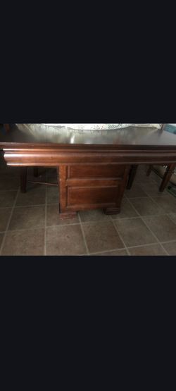 Kichen wood table