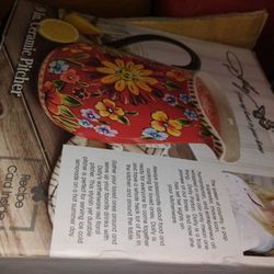 Dolly Parton Pitcher