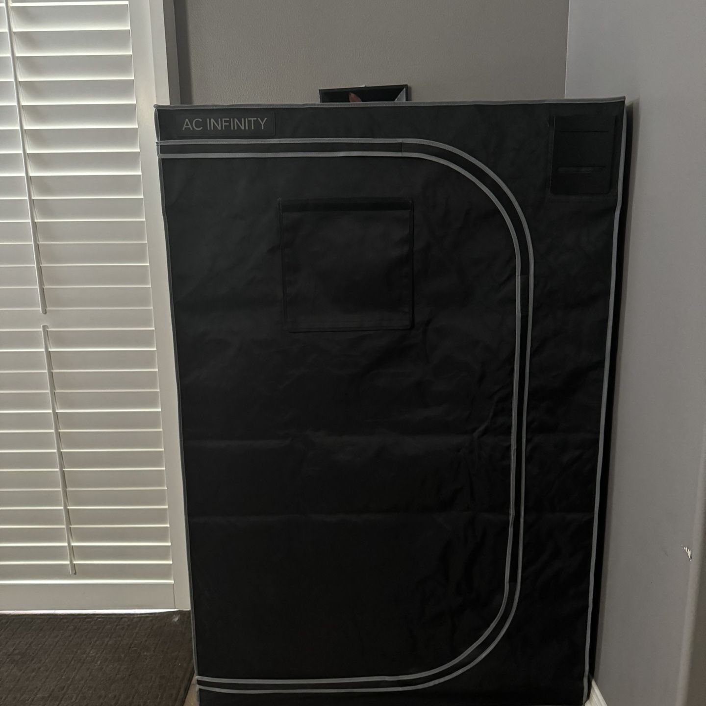 decathlon tente 3 places fresh and black 2 SECONDS EASY In-Store Pickup up tent with the ORTLIEB Back-Roller High Visibility Lighting:4x 600w Euro Digital Kits