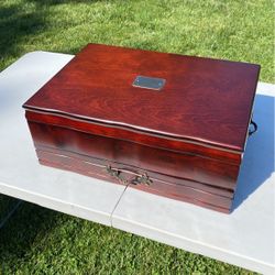 Reed And Barton Provincial Silverware Storage Chest W/ Drawer Good Condition