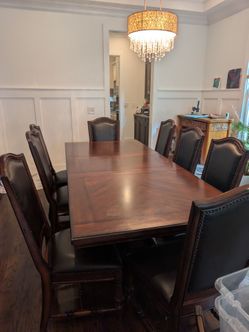 Formal Dining Table with 8 Chairs – Seats 10+ When Expanded