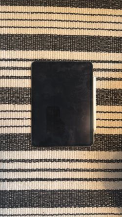 iPad Mini 5th Gen 64GB with Apple Pencil