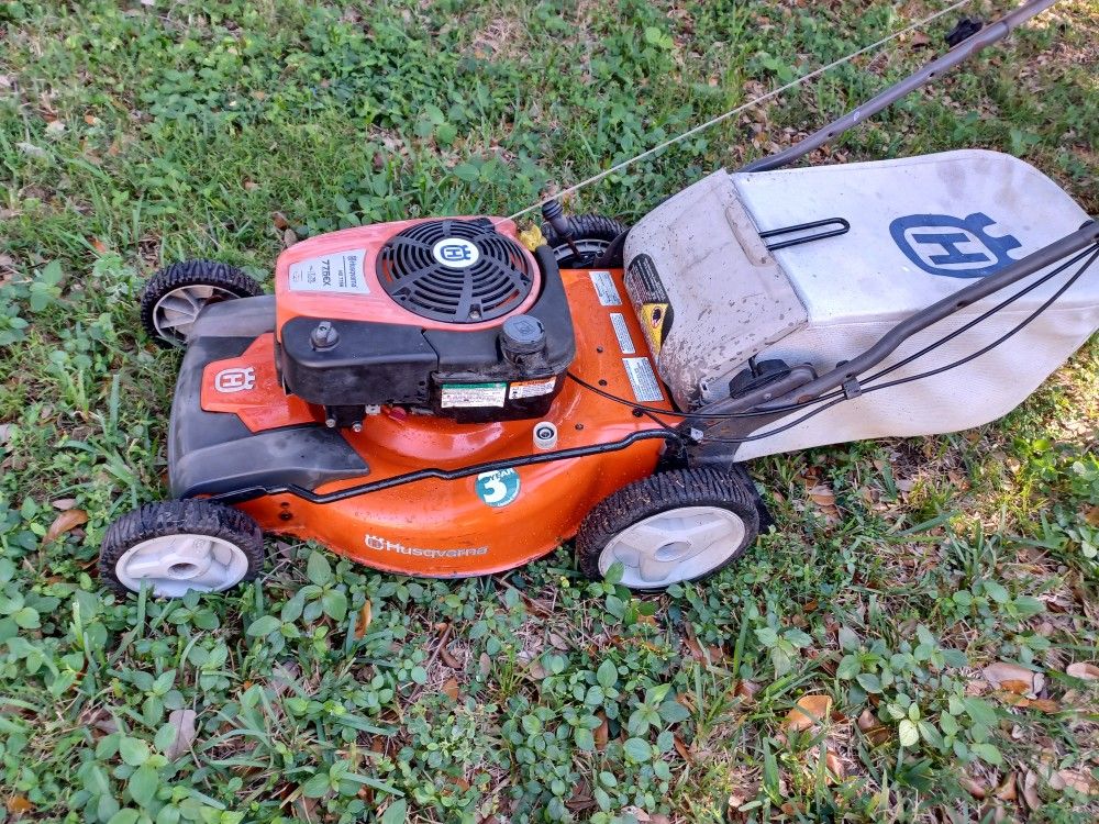 Lawn Mower Husqvarna Excellent Conditions Rear Wheels Drive Self Propelled Ready For Work