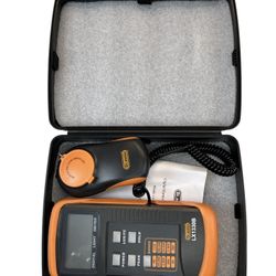Dr.meter LX1330B Digital Lux Meter 0.1-200,000 Lux Measurement Range